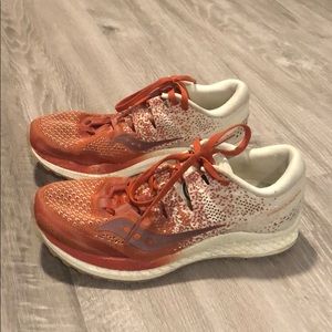 Limited Edition Saucony Freedom ISO